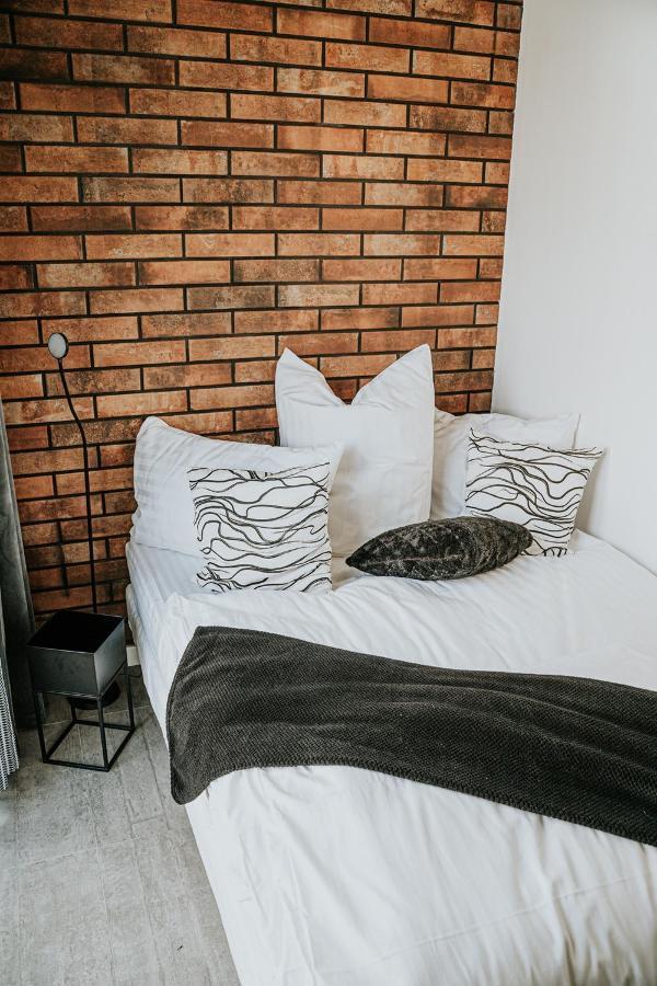 The Loft - Garncarska 1 Bed & Breakfast Piotrkow Trybunalski Ngoại thất bức ảnh