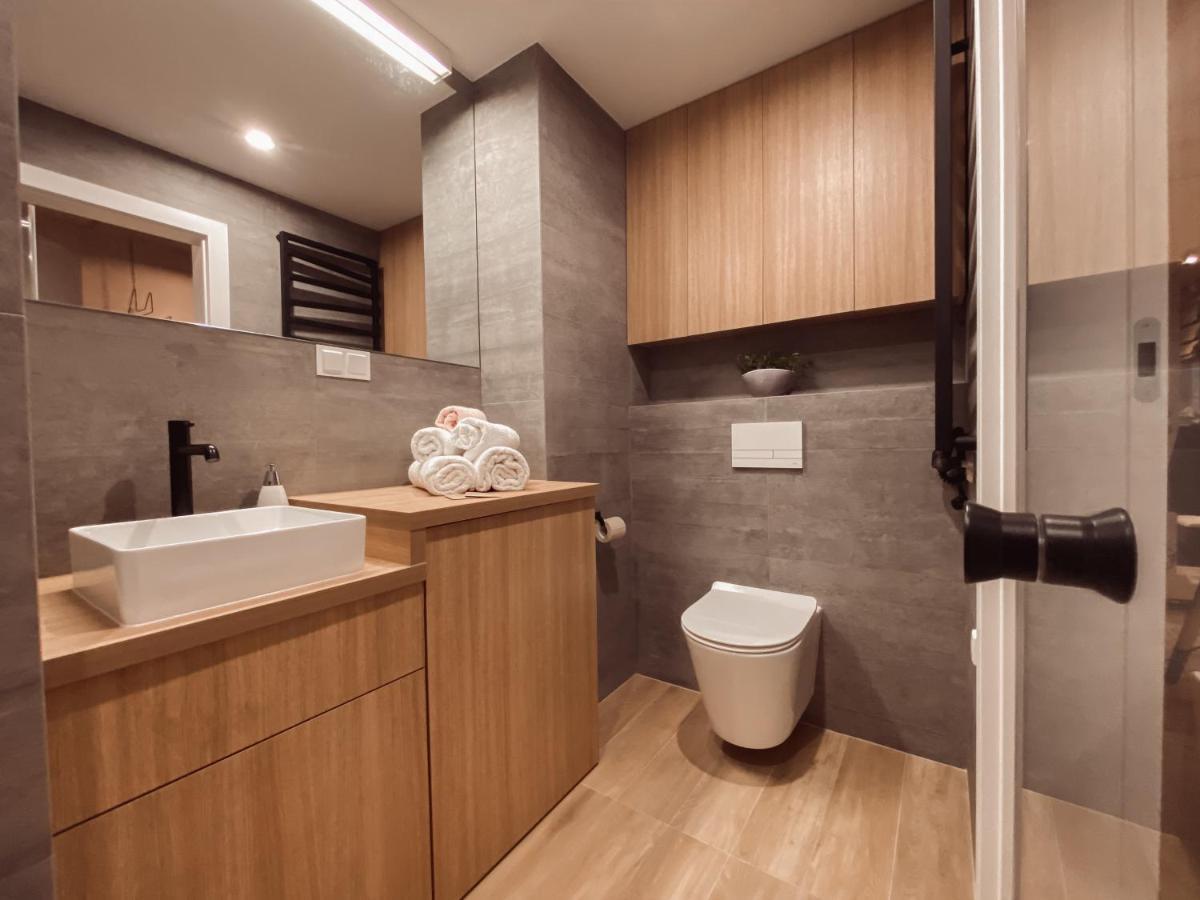 The Loft - Garncarska 1 Bed & Breakfast Piotrkow Trybunalski Ngoại thất bức ảnh