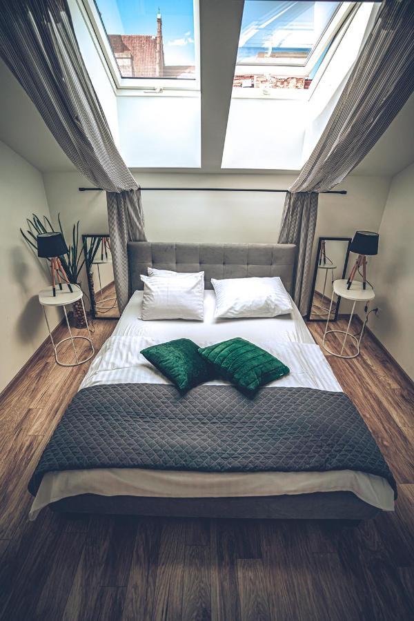 The Loft - Garncarska 1 Bed & Breakfast Piotrkow Trybunalski Ngoại thất bức ảnh