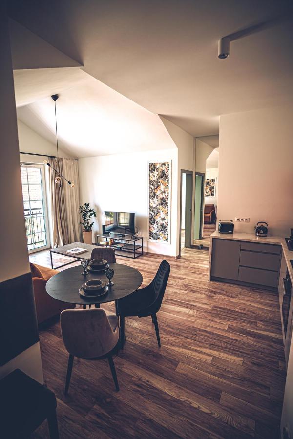 The Loft - Garncarska 1 Bed & Breakfast Piotrkow Trybunalski Ngoại thất bức ảnh